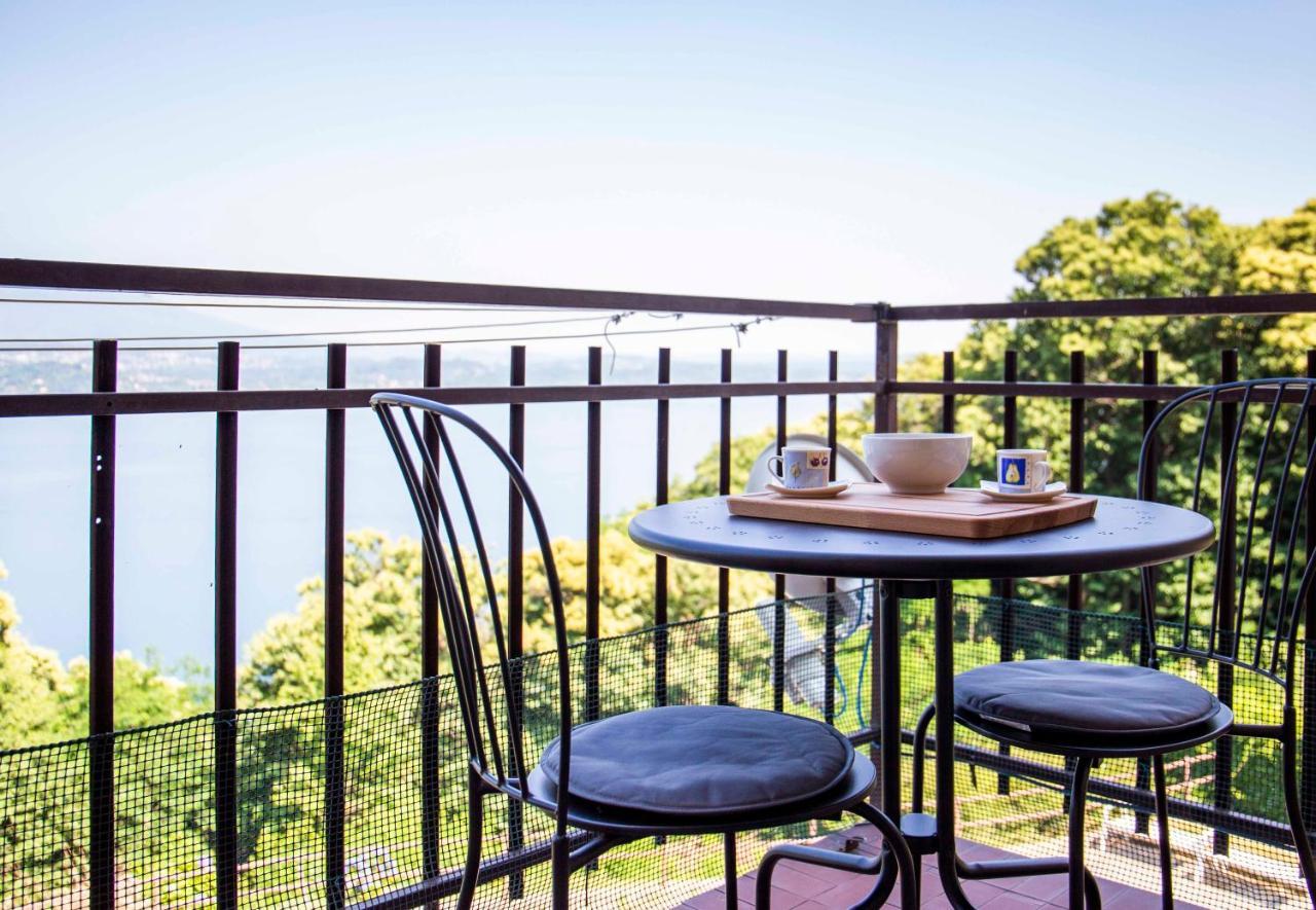 Cloud 9 - Apartment With Stunning Lake View Belgirate Bagian luar foto