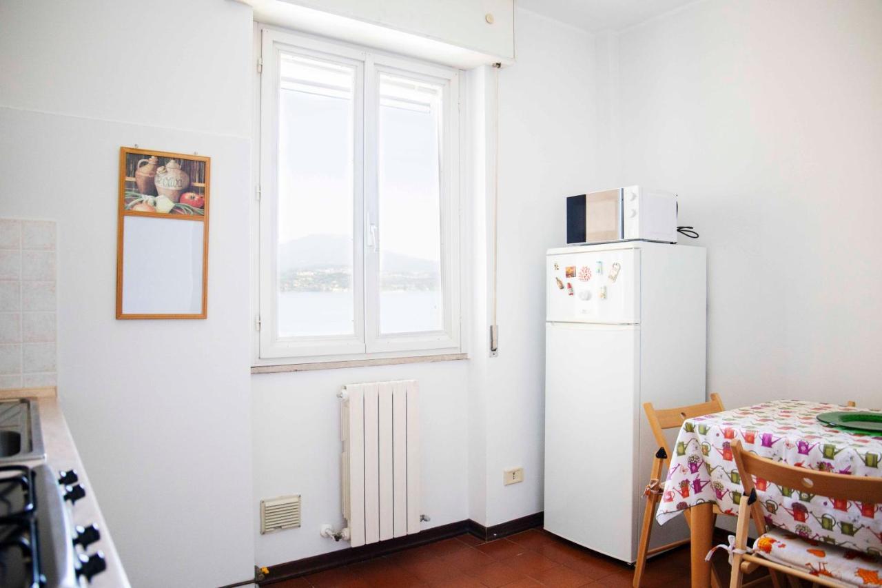 Cloud 9 - Apartment With Stunning Lake View Belgirate Bagian luar foto